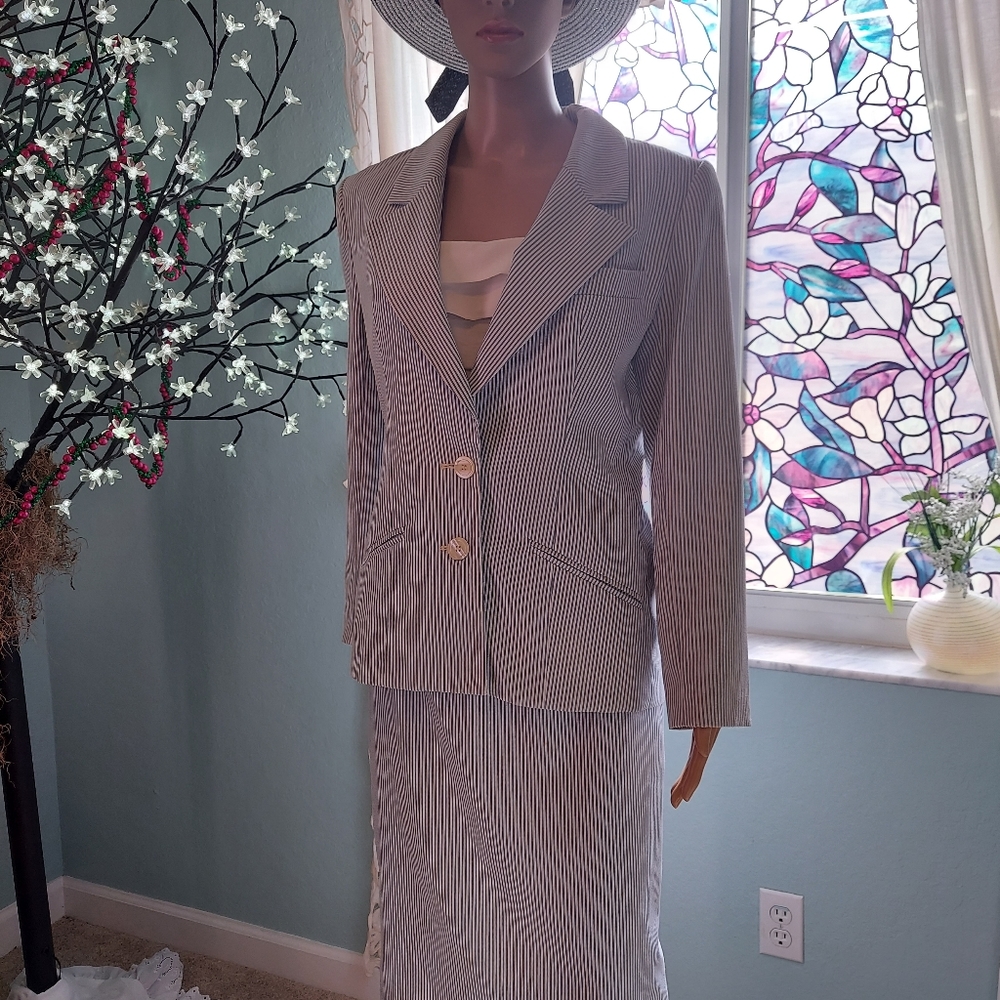 Kirkland Hail suit
